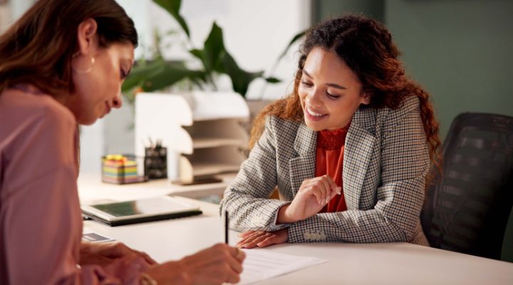 The Benefits of Hiring a Professional Tax Advisor